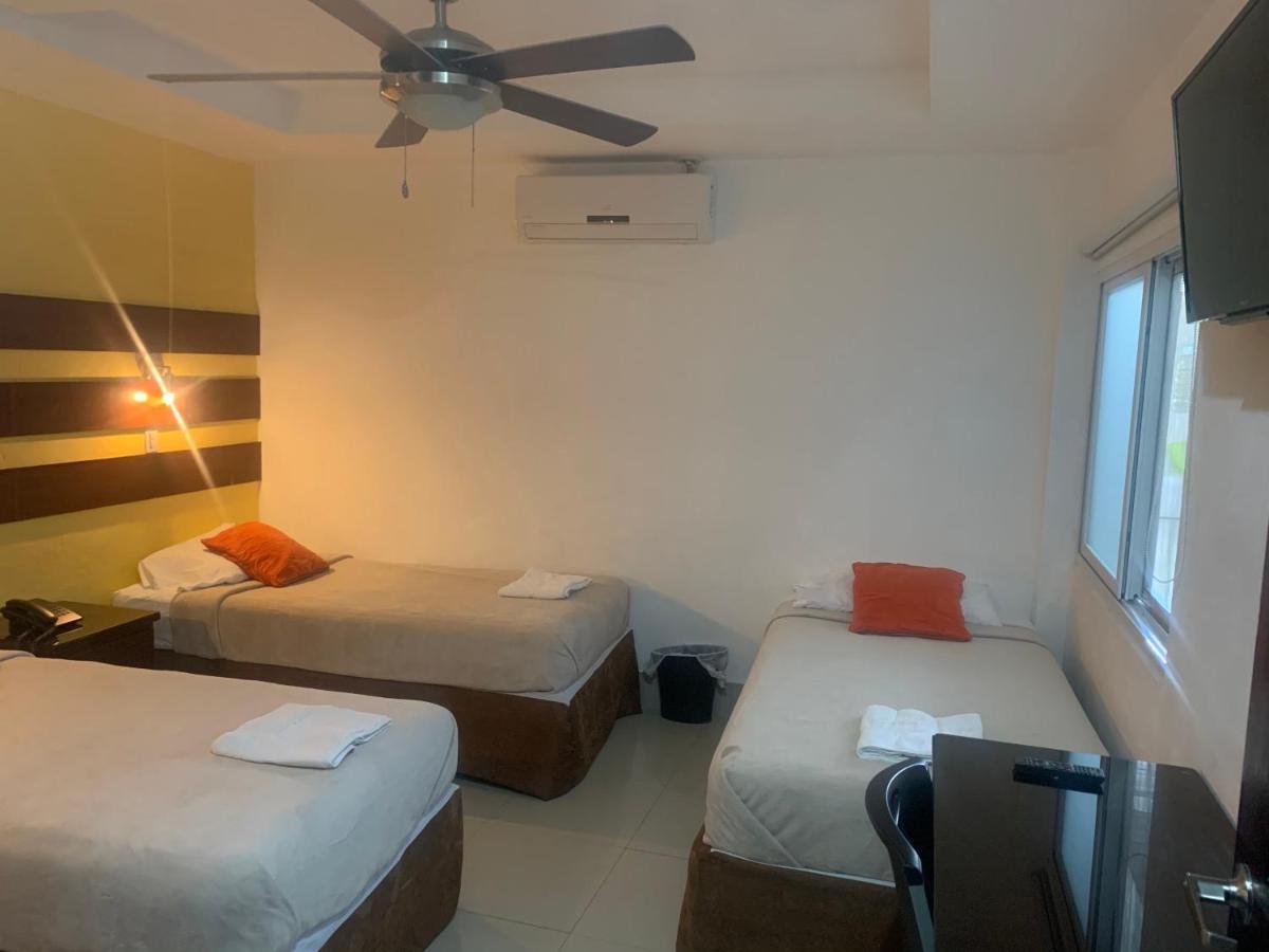 Hotel Tijerinos Boaco Екстер'єр фото